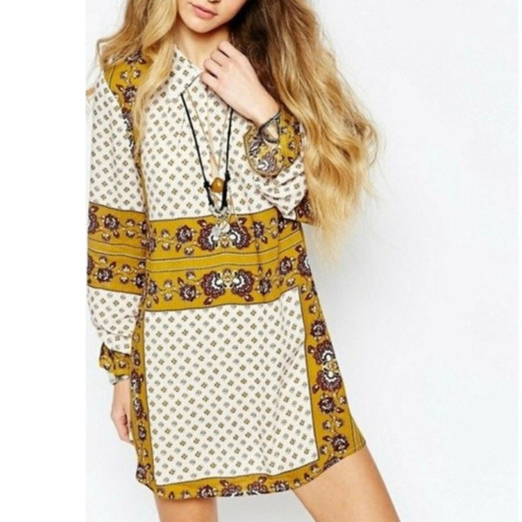 Free People Women's Size Medium Changing Times Mixed Print Tunic Top - Picture 1 of 7